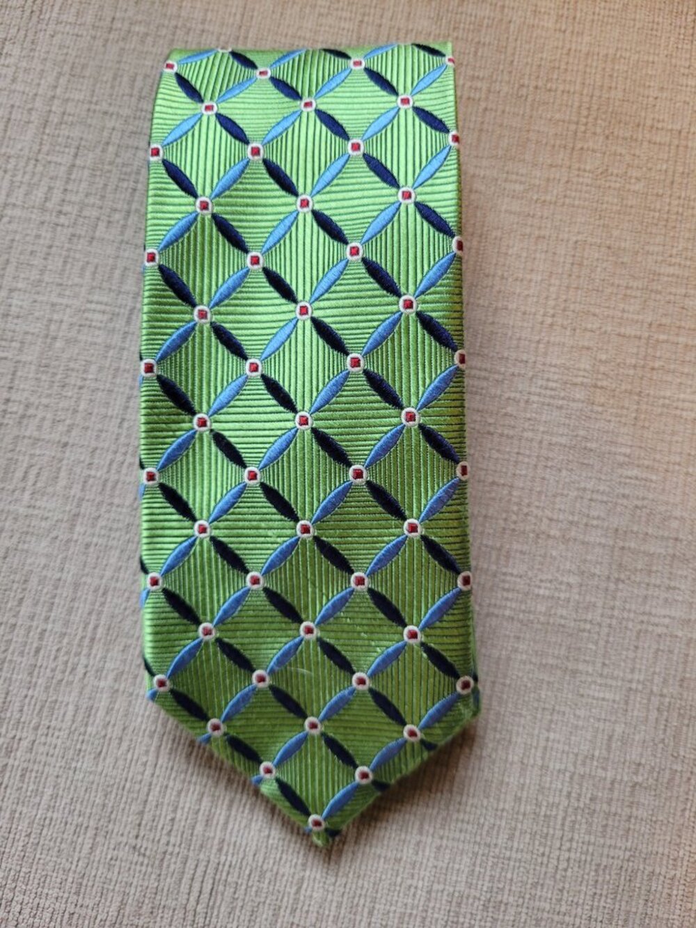 Jos. A. Bank Signature Collection Hand Made 100% Silk Men’s  Green Neck Tie